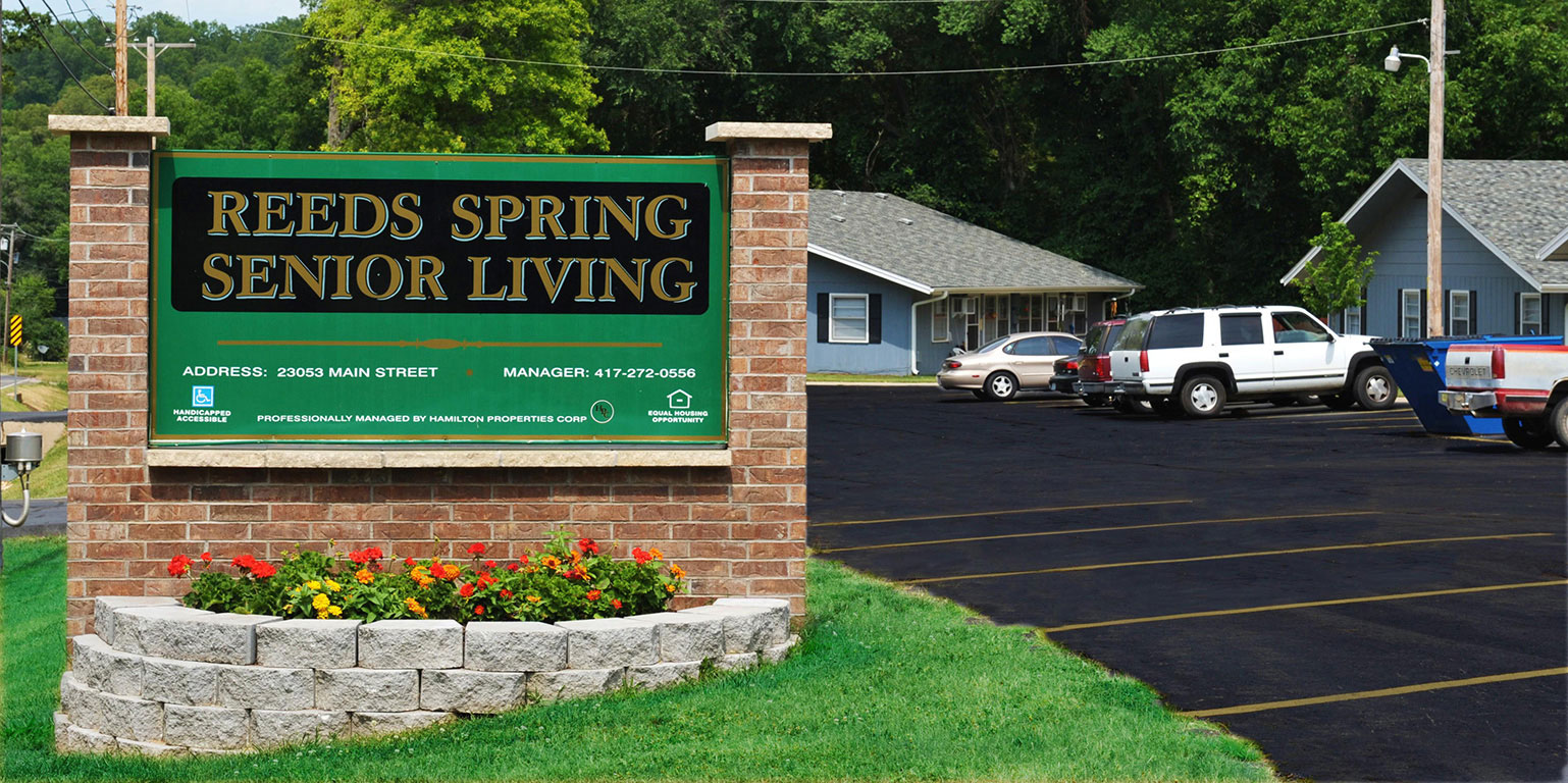 Reeds Spring Senior Housing